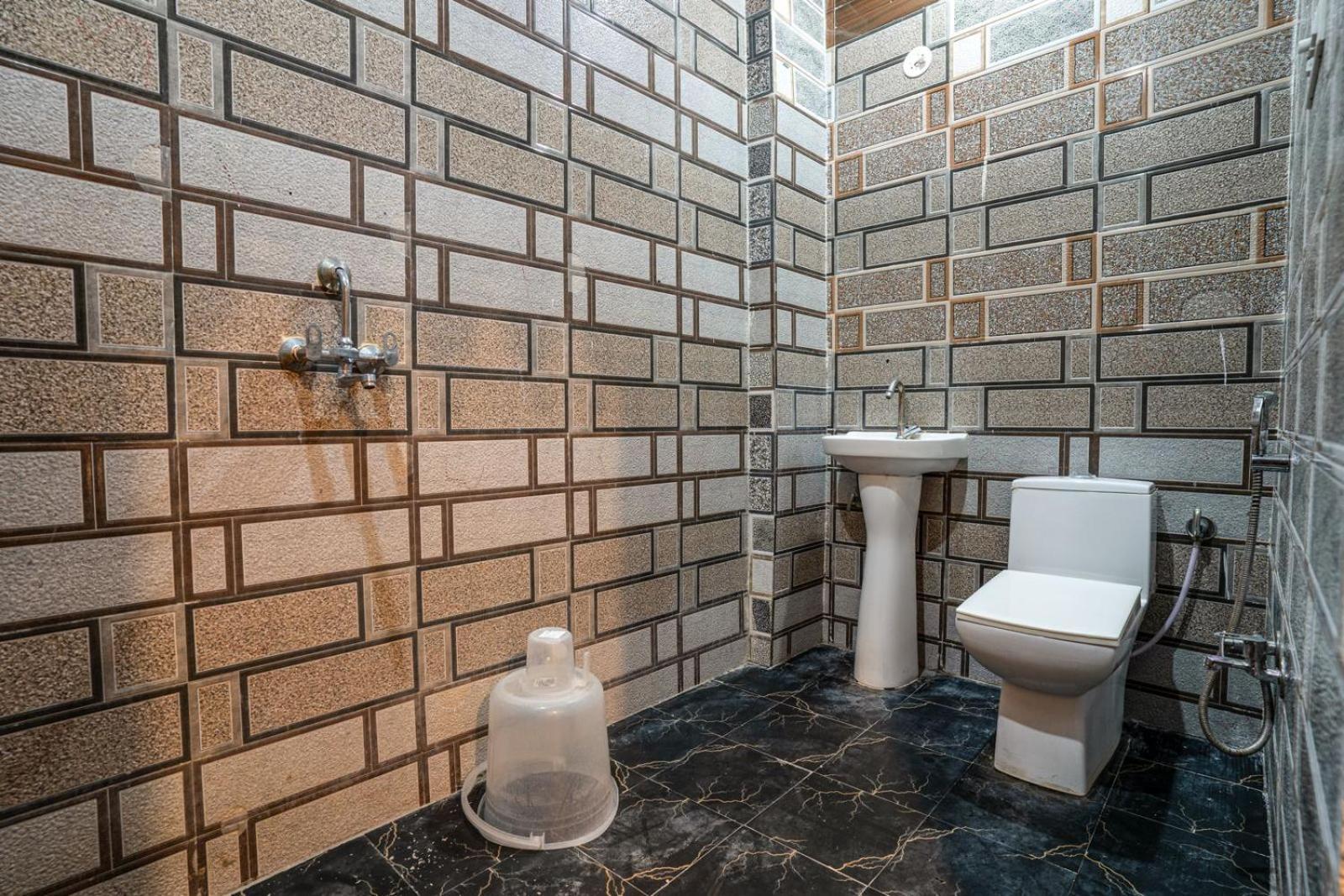 Rose Merry Guesthouse Μπικάνερ Εξωτερικό φωτογραφία